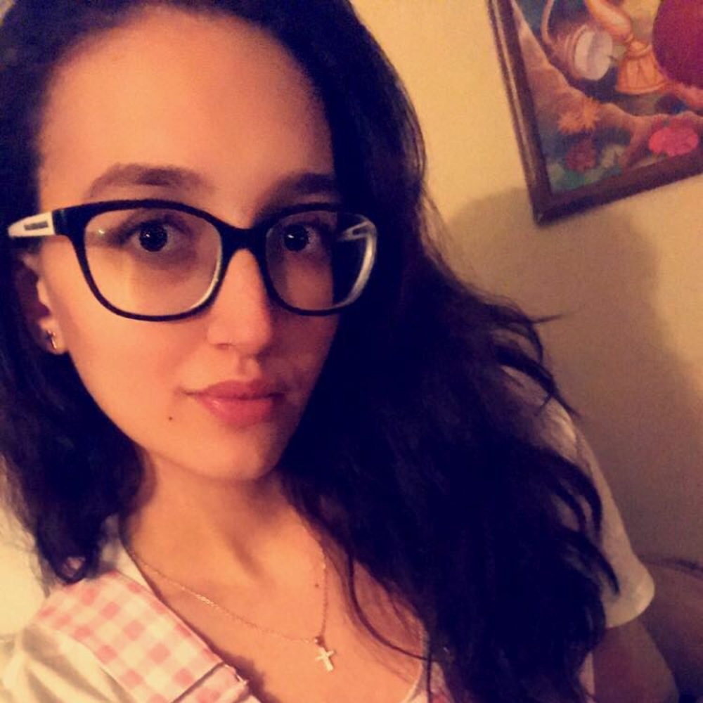 Meet your Posher, Arianna